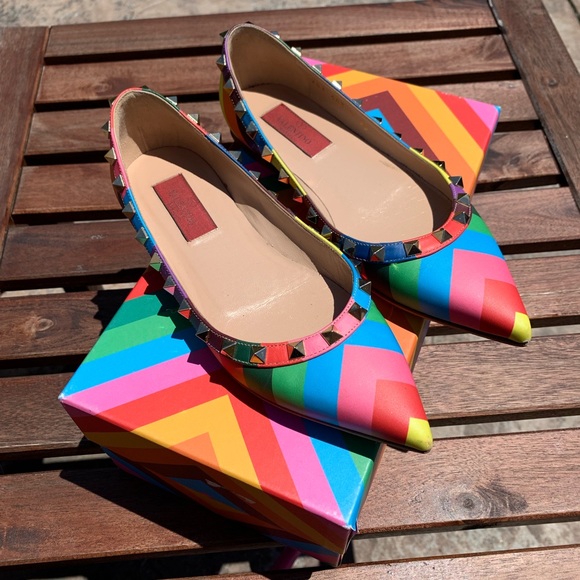 Valentino Rainbow Rockstud Flats - Picture 1 of 8